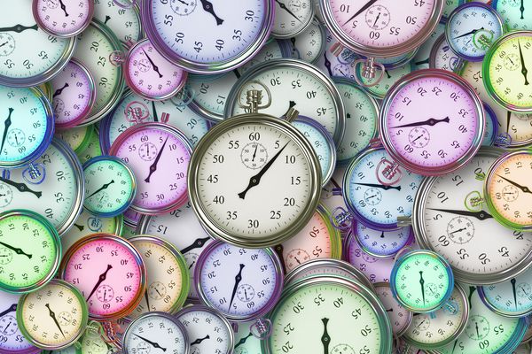 C&acirc;nd se schimbă oră &icirc;n 2022: Vom dormi mai puţin!