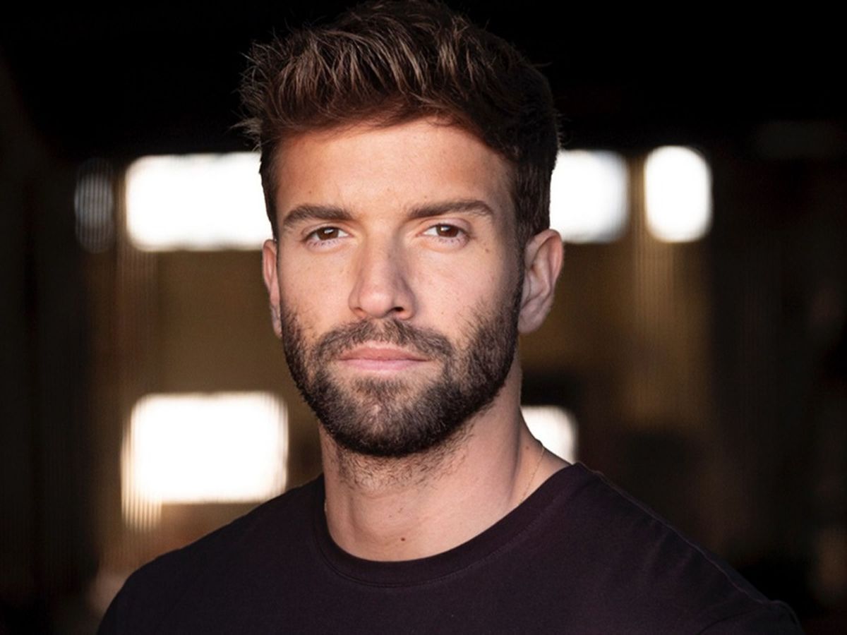 Pablo Albor&aacute;n a lansat piesa &bdquo;Castillos de arena&rdquo;