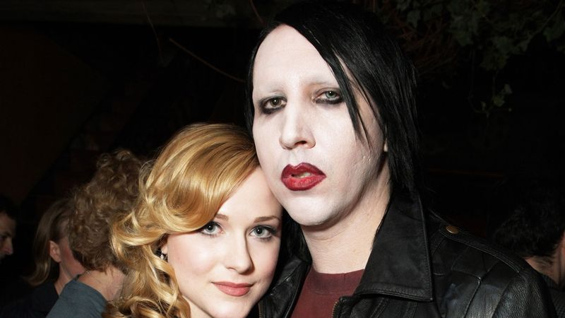 Actrița Evan Rachel Wood, acuzații grave la adresa c&acirc;ntărețului Marilyn Manson: &bdquo;Am fost violată &icirc;n faţa unei camere de filmat&rdquo;