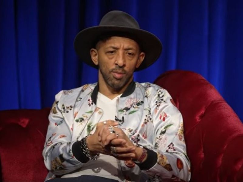 Kamara, dezvăluiri emoționante despre perioada copilăriei sale