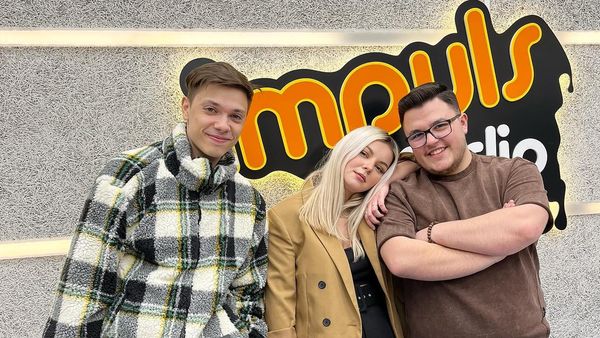 Bară la Bară. Delia Rus a cântat live în premieră piesa „Ochii căprui”