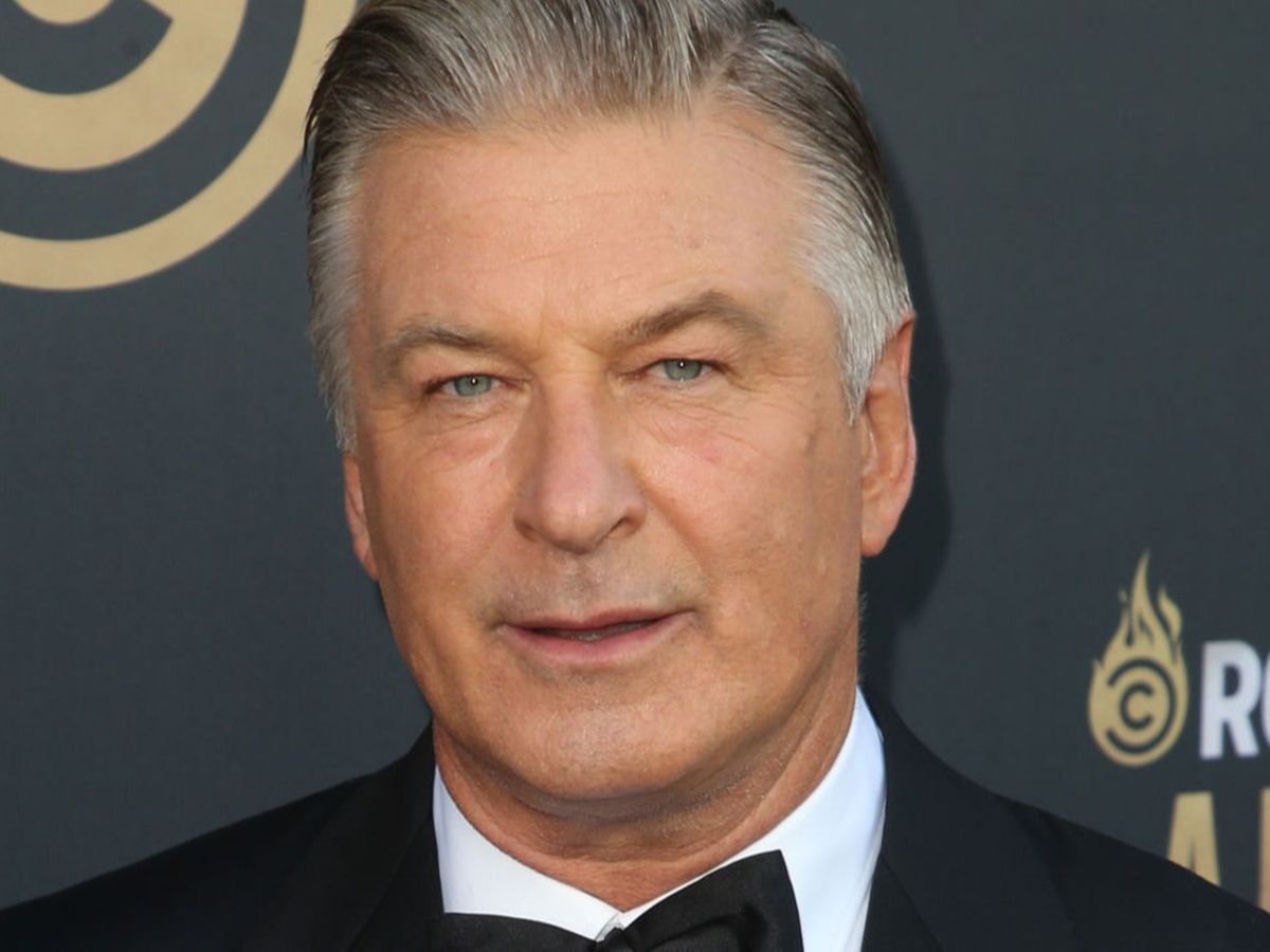 Alec Baldwin a cerut respingerea plângerii depusă de Mamie Mitchell, scenarista filmului „Rust”