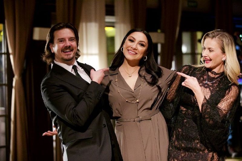 Aşteptarea a luat sfârşit! Andra a lansat „Pas cu pas”. VERSURI aici