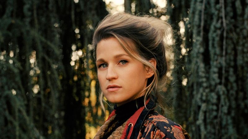 Selah Sue a lansat piesa &bdquo;Pills&rdquo;