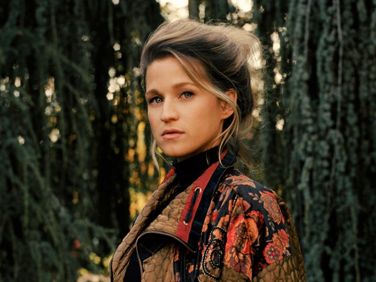 Selah Sue a lansat piesa &bdquo;Pills&rdquo;