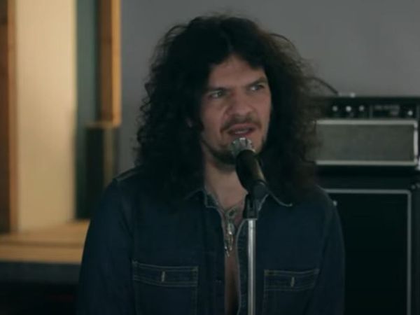 Trupa Vama a lansat o versiune live a piesei &bdquo;Copilul care aleargă către mare&rdquo;
