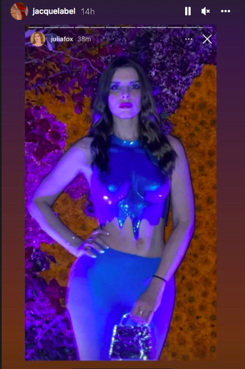 Julia Fox, acuzată că îi copiază stilul lui Kim Kardashian