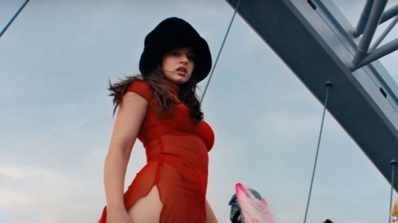 Rosalia a lansat piesa &bdquo;Saoko&rdquo;