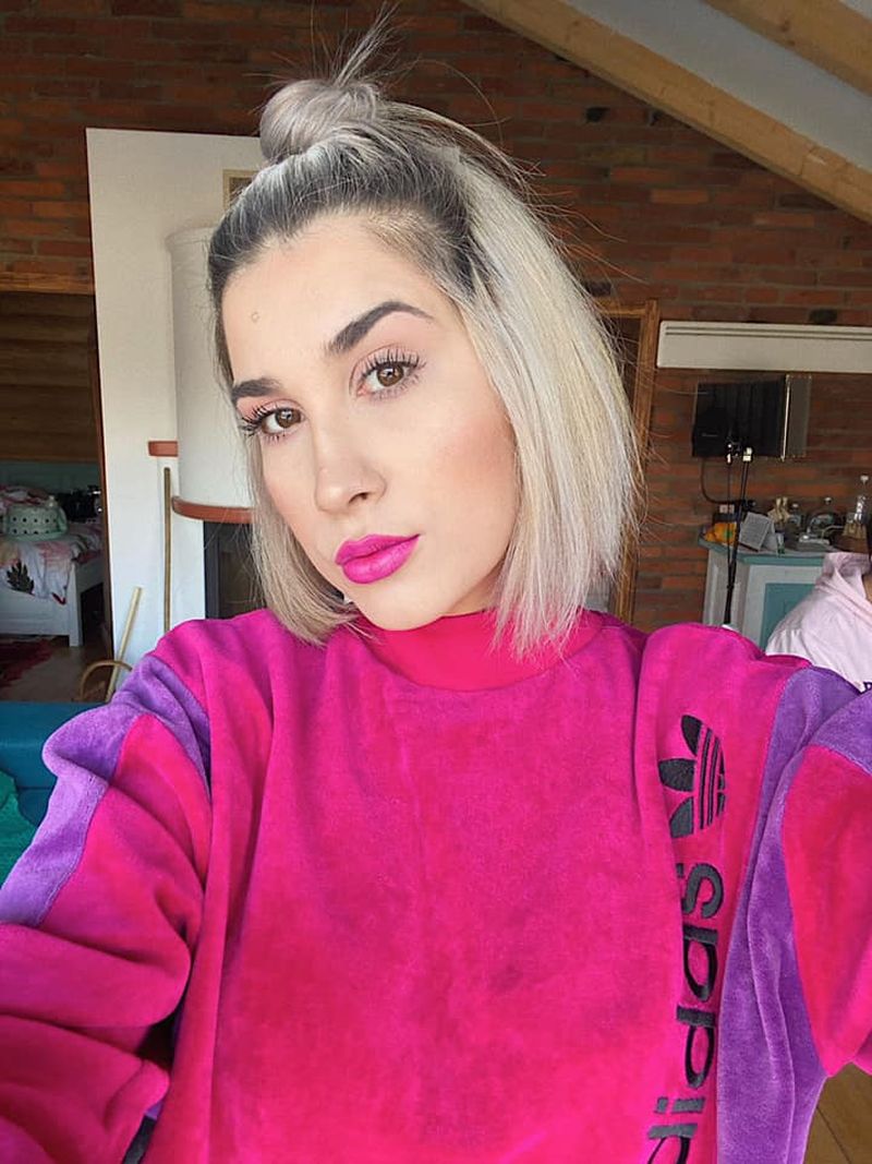 Adda,  în lacrimi la volan! Ce a pățit artista în trafic?! 