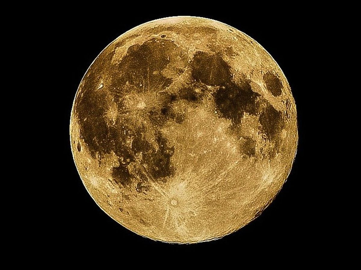 Luna plina pe 16 februarie 2022