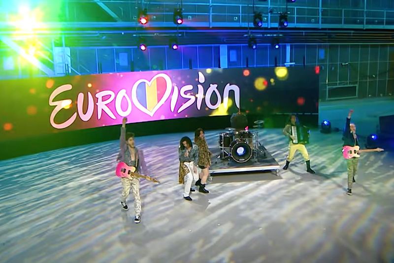 Grupul E-an-na a intrat în YouTube Trending cu 