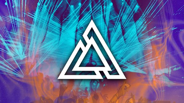 FAITHLESS vs. DAVID GUETTA - God Is A DJ