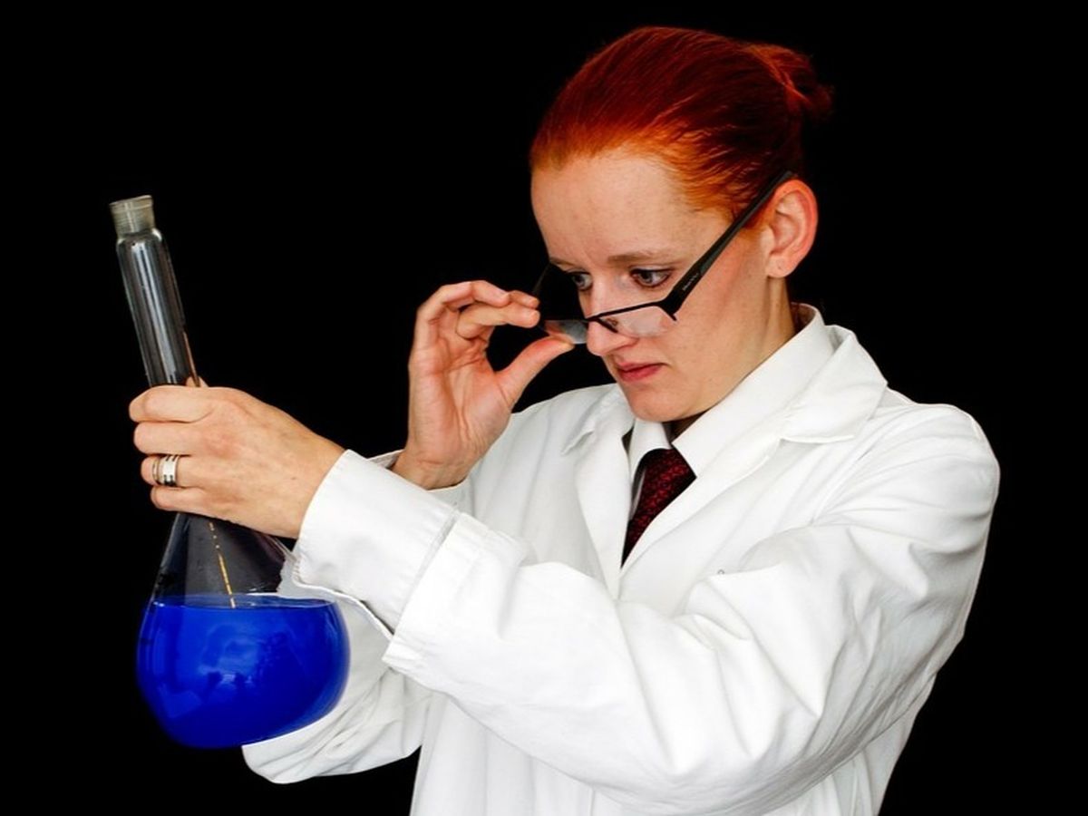 Ziua Internațională a Femeilor din Domeniul Stiinței