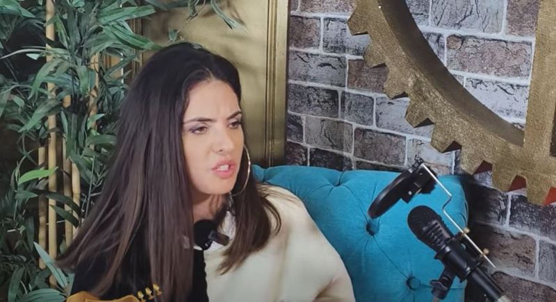 Mellina s-a despărțit de iubitul ei