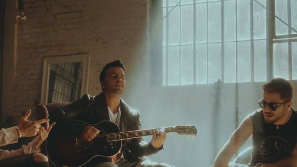 Luis Fonsi, Cali și El Dandee au lansat &bdquo;Ley De Gravedad&rdquo; - Versurile piesei aici