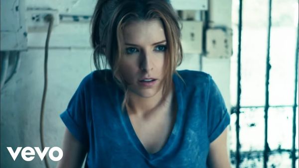 ANNA KENDRICK - When I m Gone (Cups)