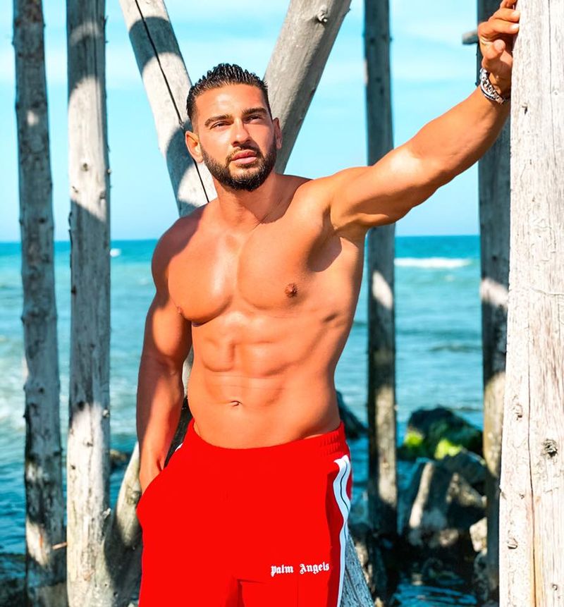 Dorian Popa, anunț surprinzător în mediul online! Artistul a vorbit despre operațiile estetice pe care le are