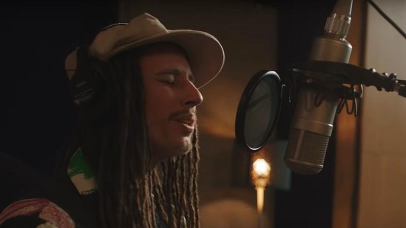 JP Cooper a lansat o versiune live a piesei &bdquo;Need You Tonight&rdquo;