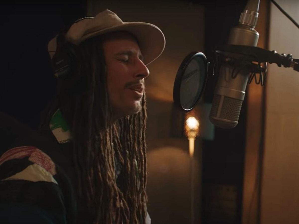 JP Cooper a lansat o versiune live a piesei „Need You Tonight”