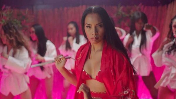 Wiz Khalifa, Juicy J și Big 30 au lansat „Weak” - Versurile piesei aici