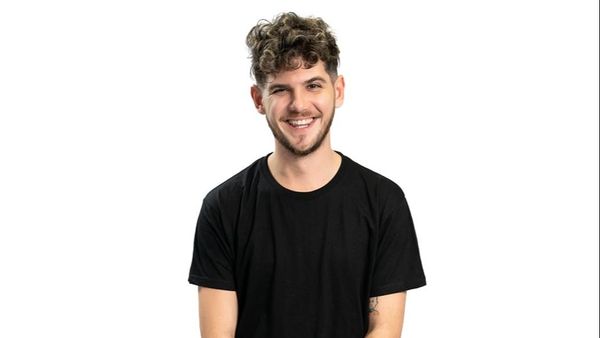 Cuza de la Noaptea Târziu, anunț neașteptat făcut în direct: „Mă însor cu Lidia Buble”. Cum a reacționat artista