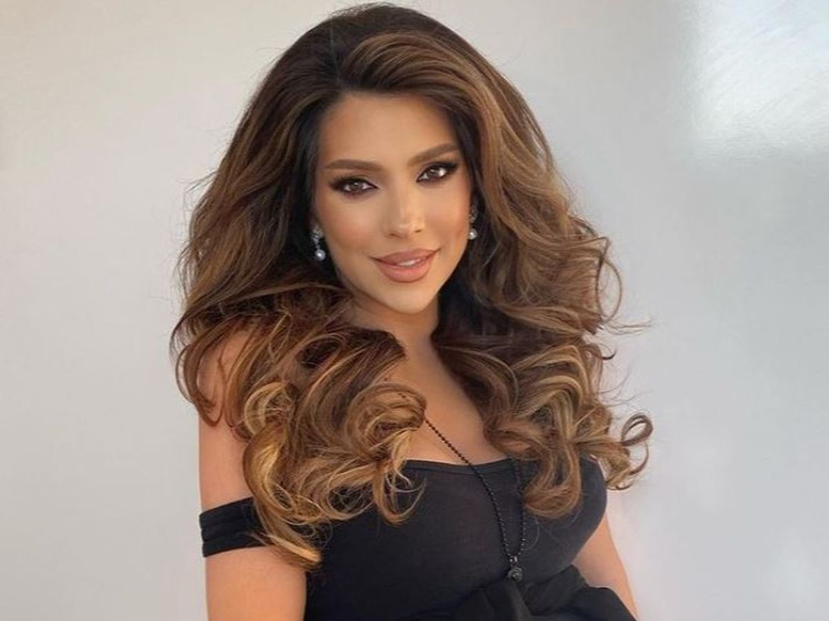 Celia a născut o fetiță