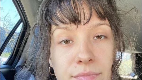 Dimineața Nebună: O tânără, virală pe rețelele sociale după ce a renunțat la șampon de 6 ani: „Arată mult mai sănătos” - AUDIO