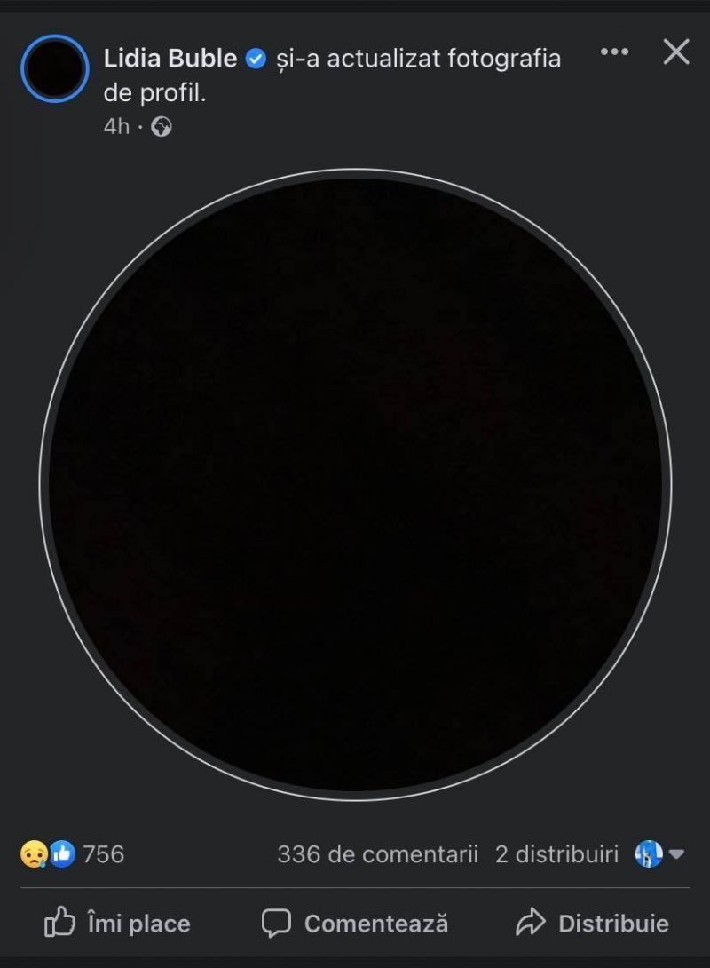 Ce se întâmplă cu profilurile de Facebook și Instagram ale Lidiei Buble?! Artista și-a postat o fotogrfie neagră la profil