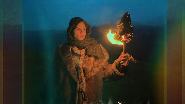 &nbsp;Cristian Porcari&nbsp;a lansat &bdquo;Nouă vieți&rdquo;, o piesă dramatică de dragoste