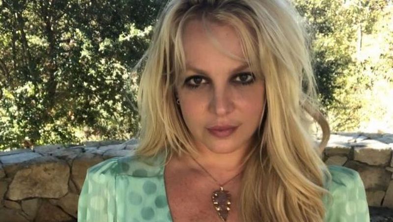 Britney Spears lansează o carte de memorii