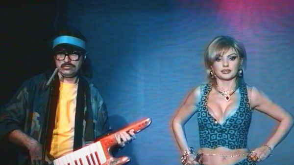 VUNK și Alexandra Stan au lansat piesa „Asta-i pentru altcineva”