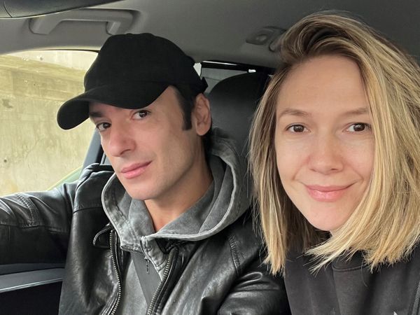 Adela Popescu, dezvăluiri inedite după 10 ani de relație cu Radu V&acirc;lcan! Cum reușesc să se &icirc;nțeleagă at&acirc;t de bine?!: &bdquo;Totul face parte din farmecul vieții&rdquo;