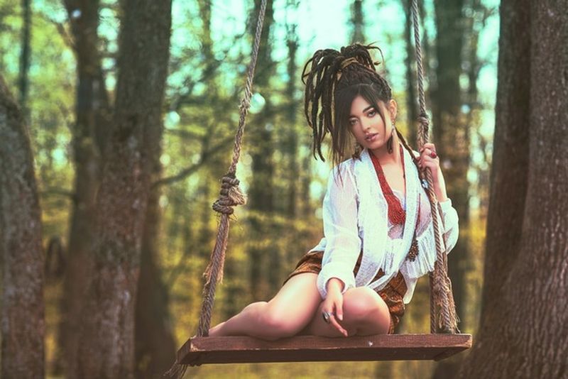 Petra a lansat videoclipul piesei „Ireligios”