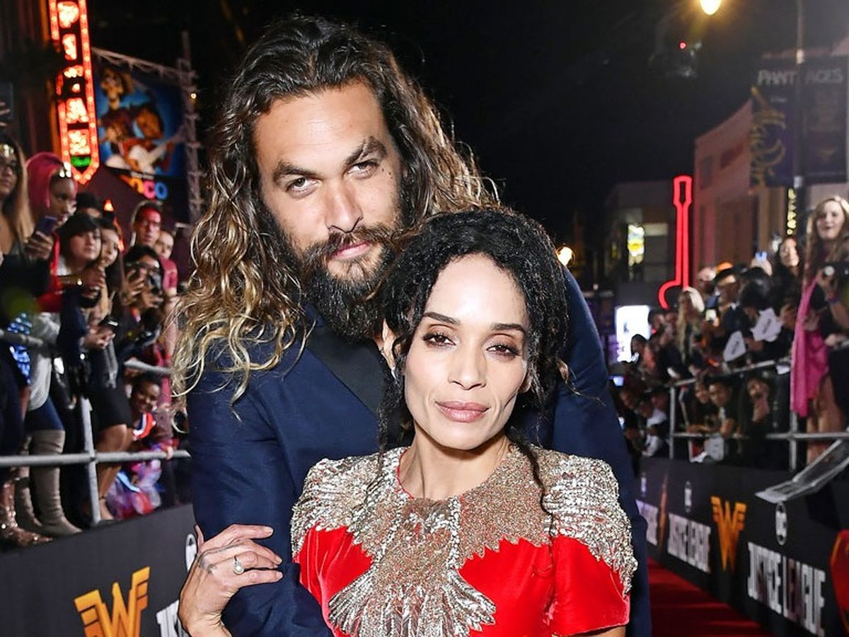 Jason Momoa și Lisa Bonet formează din nou un cuplu.