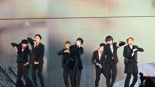 Concertul „BTS Permission to dance on stage - Seoul", transmis în direct în cinematografele din România! Când va avea loc evenimentul