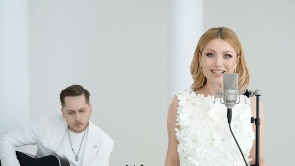 Elena Gheorghe a lansat o versiune live a piesei „Numele tău”