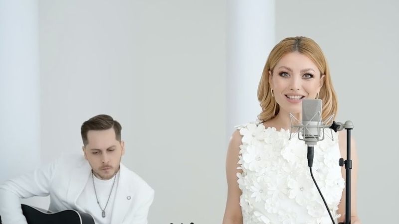Elena Gheorghe a lansat o versiune live a piesei &bdquo;Numele tău&rdquo;