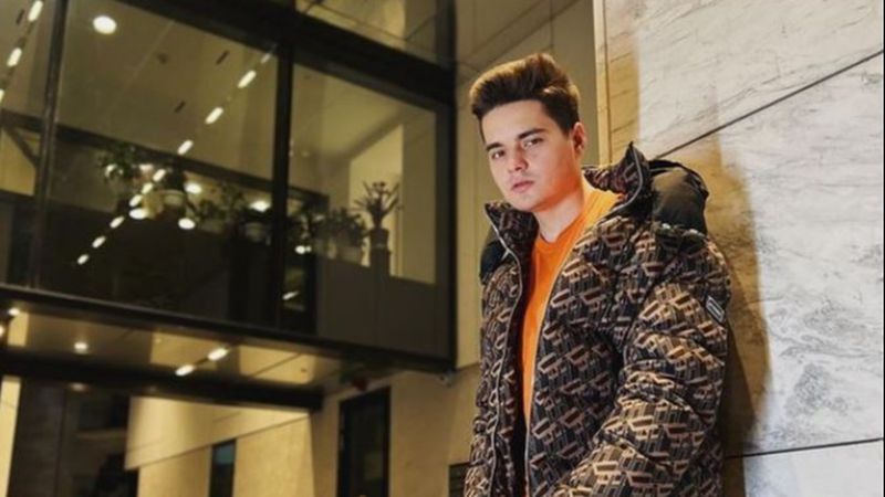 Selly, dezvăluiri inedite despre perioada copilăriei sale! Cum se comporta la școală cel mai urmărit vlogger?!: &bdquo;Eram de cele mai multe ori clovnul clasei&rdquo;