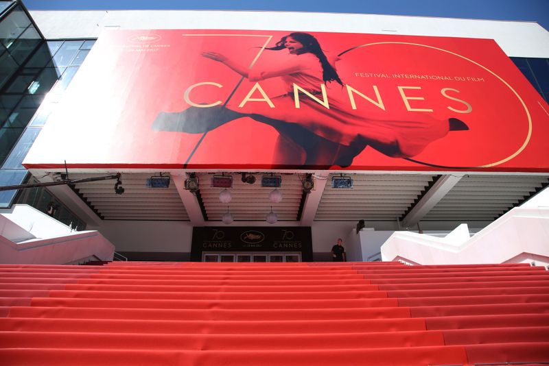 Festivalul de Film de la Cannes a anunţat că nu va primi nicio delegaţie rusă la ediţia din 2022