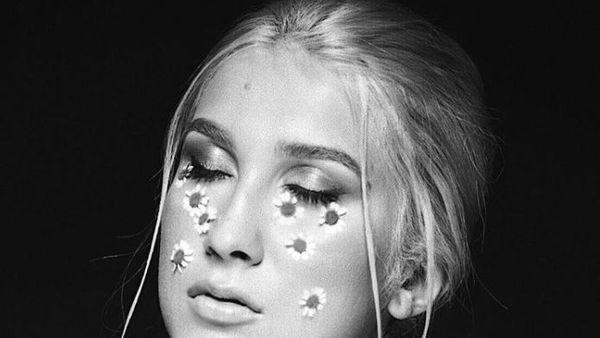 Adda amână lansarea albumului. Mesajul prin care și-a anunțat fanii: „Sper că binele va învinge”