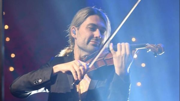 Concertele violonistului David Garrett de la Bucureşti şi Cluj-Napoca, am&acirc;nate p&acirc;nă &icirc;n luna septembrie: &bdquo;Aștept cu nerăbdare să revin pe scenă&rdquo;