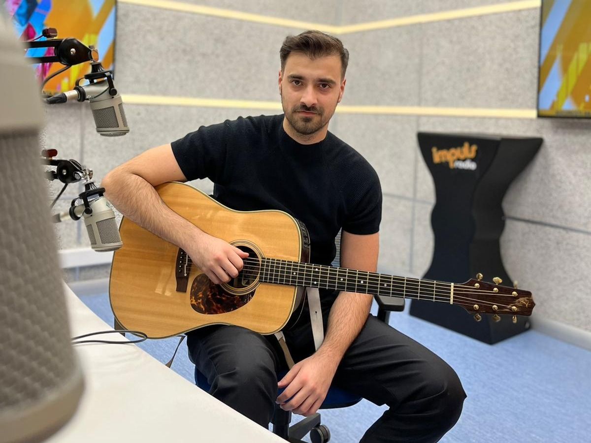 Bară la Bară | Liviu Teodrescu live în studio cu noua piesă „Mi-am pierdut răbdarea”. VIDEO