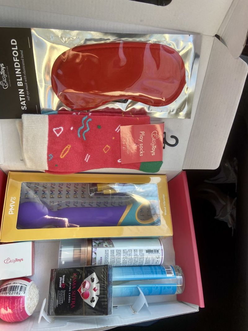 Dimineața Nebună: Ciclista Ellen van Dijk, premiu halucinant! A primit jucării sexuale după o competiție sportivă. AUDIO