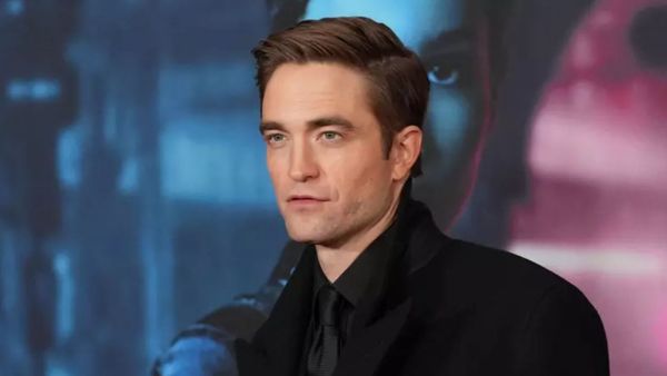 Robert Pattinson, detalii neștiute din culisele filmului &bdquo;The Batman&rdquo;! Ce sacrificii a făcut actorul pentru rolul principal?!: &bdquo;Ajungi să-ți numeri și gurile de apă&rdquo;