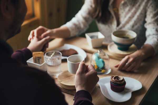 Bancul zilei de luni: Discuție la prima &icirc;nt&acirc;lnire