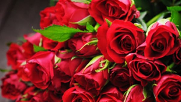 La mulţi ani de 8 Martie: Mesaje emoţionante pentru mama