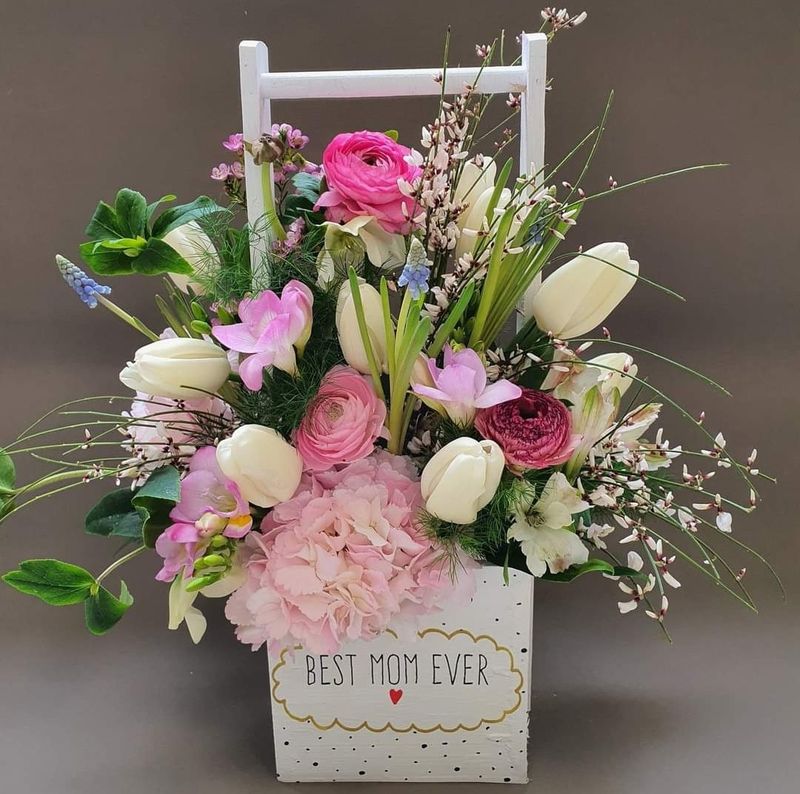 La mulţi ani de 8 Martie Mesaje emoţionante pentru mama