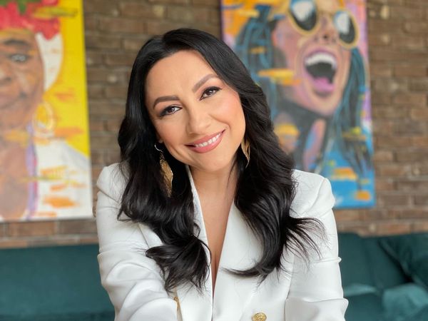 Andra, afectată de războiul de la granițele Rom&acirc;niei: &bdquo;Mai bine aș duce &icirc;ncă doi ani de pandemie, dec&acirc;t ceea ce am văzut &icirc;n Ucraina&rdquo;