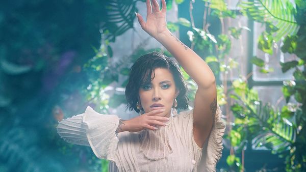 Nicoleta Nucă a lansat piesa „Nimeni nu-i perfect”