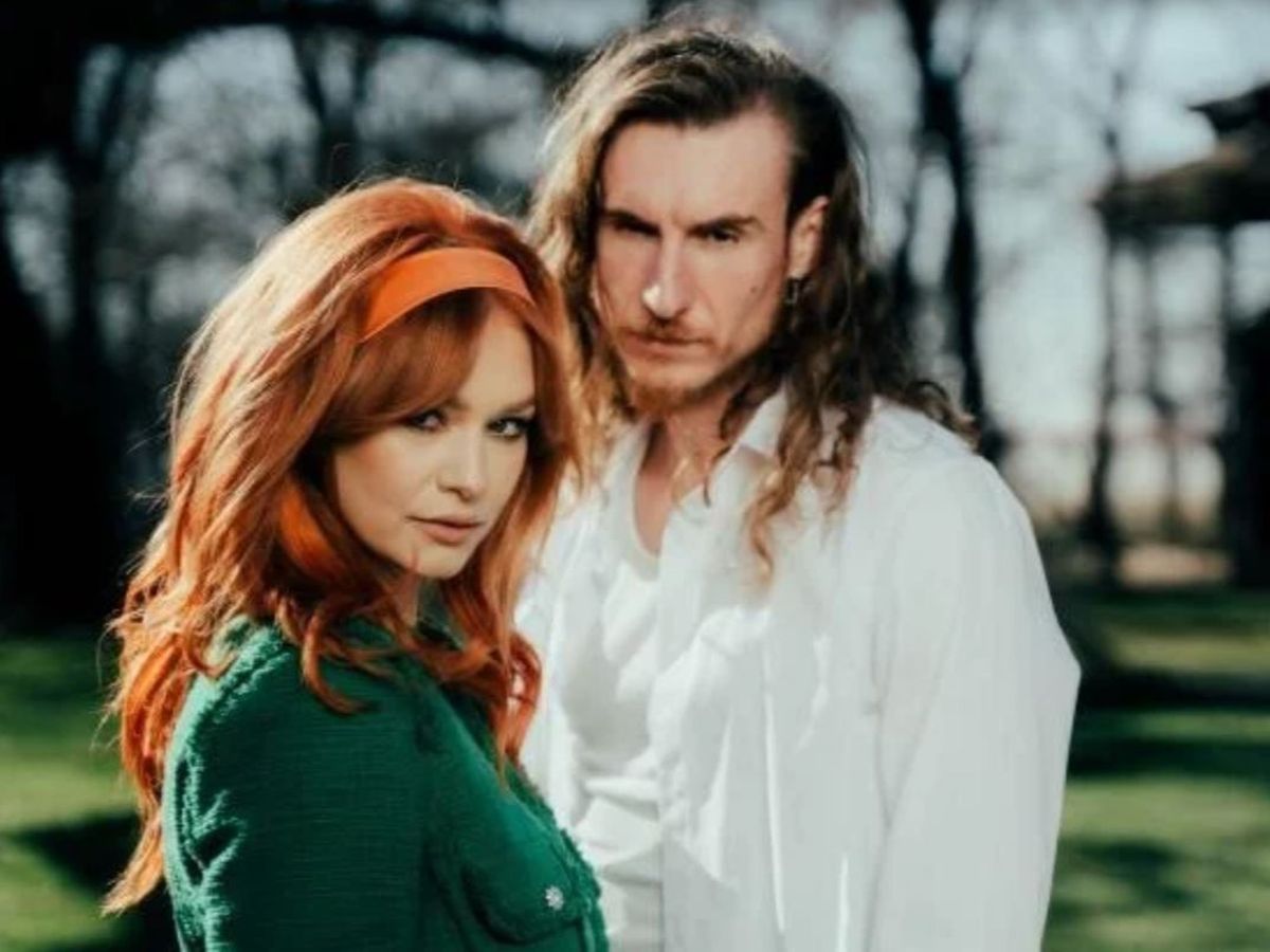 Feli a lansat piesa „Flori de argint”